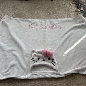5 for $20 SALE! Hello Kitty Hooded Blanket